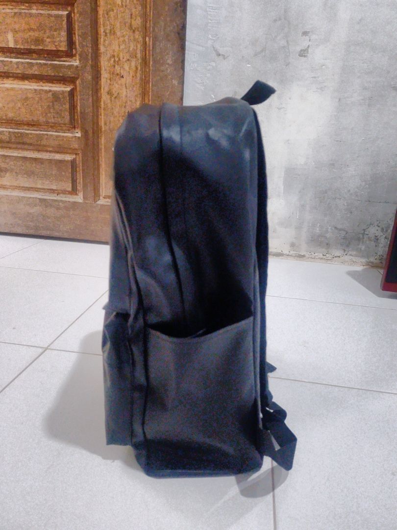 Foto ulasan pembeli fadil1270, varian Hitam