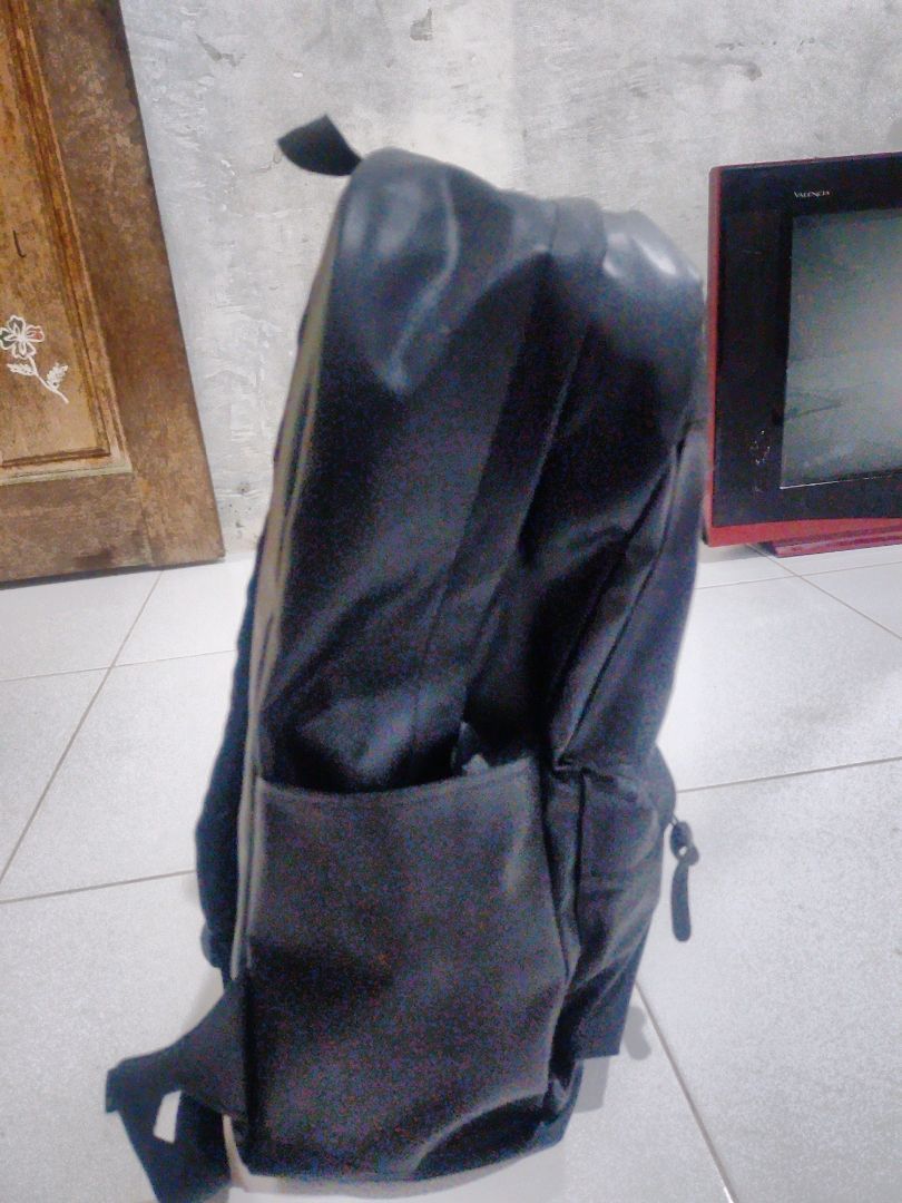 Foto ulasan pembeli fadil1270, varian Hitam
