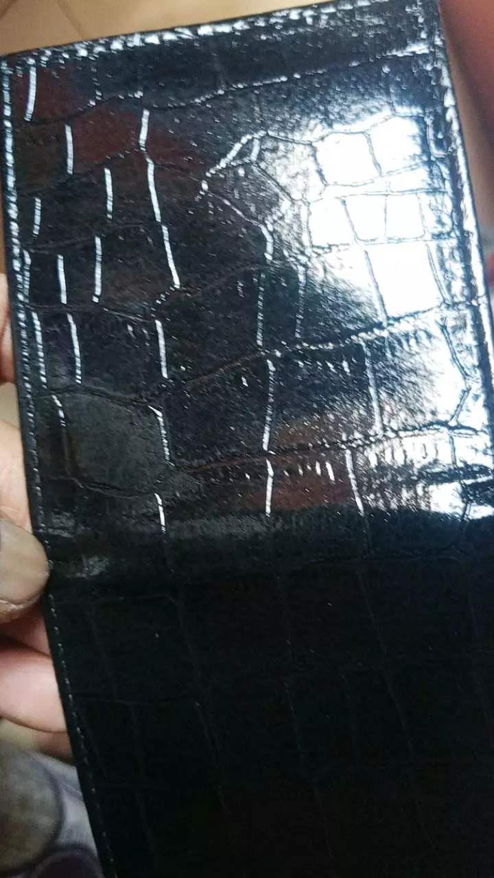 Dompet murah / dompet lipat 2/ dompet kulit sintetis - Foto ulasan pembeli