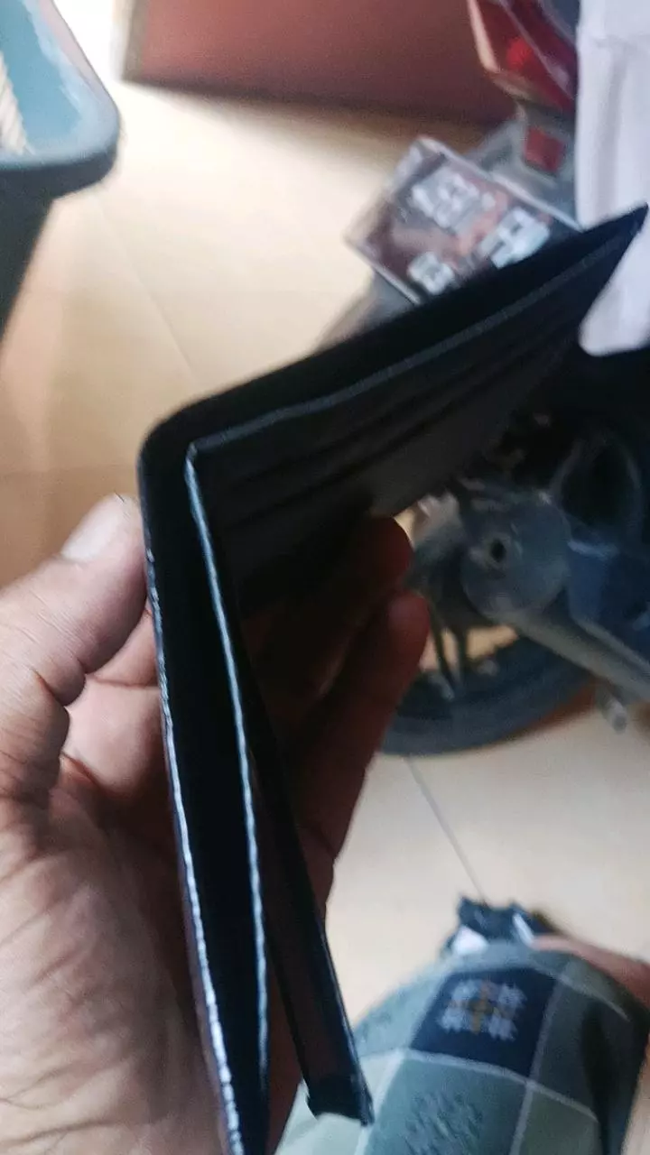 Dompet murah / dompet lipat 2/ dompet kulit sintetis - Foto ulasan pembeli