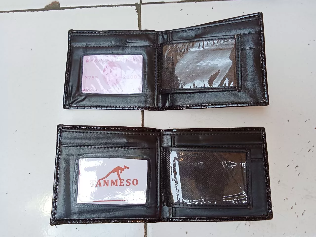 Dompet murah / dompet lipat 2/ dompet kulit sintetis - Foto ulasan pembeli