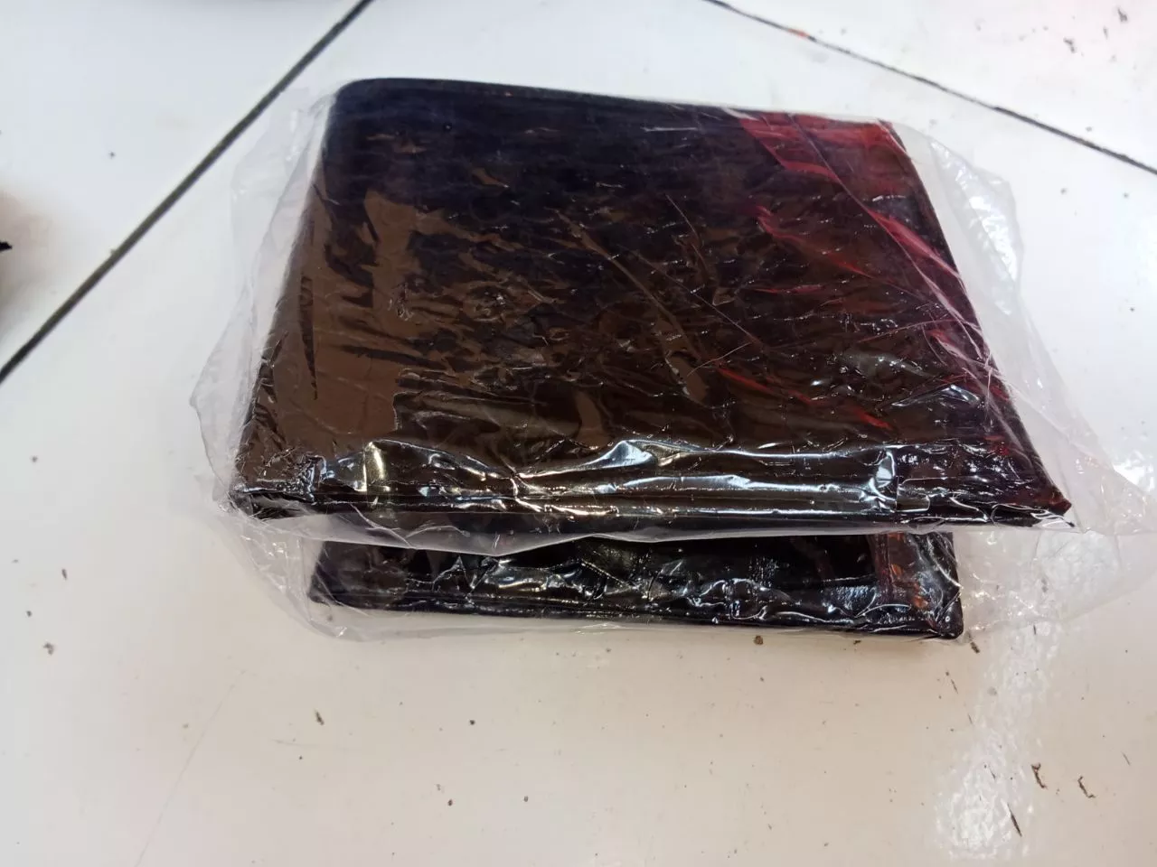 Dompet murah / dompet lipat 2/ dompet kulit sintetis - Foto ulasan pembeli