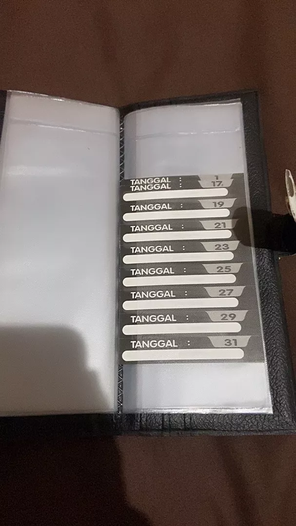 Dompet Cua Cua Dompet Bulanan Dompet Kartu 20 x 18 - Foto ulasan pembeli