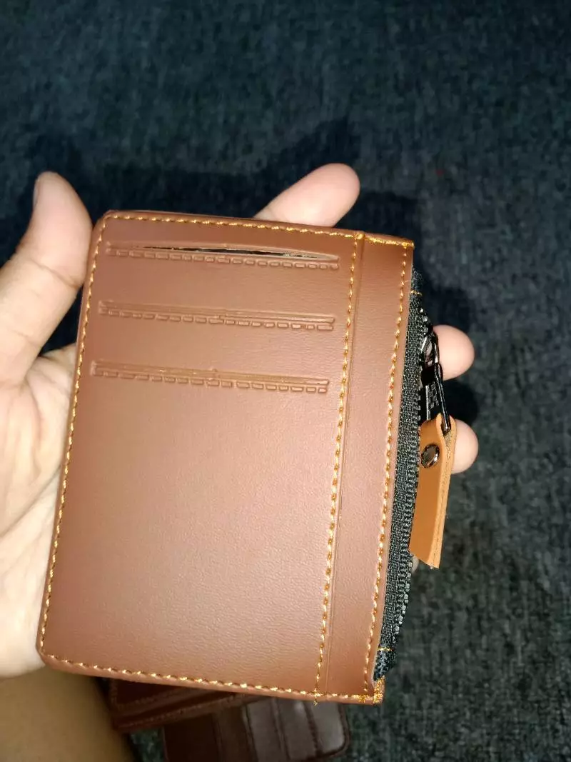 Dompet Kartu Resleting Besi Card - Foto ulasan pembeli