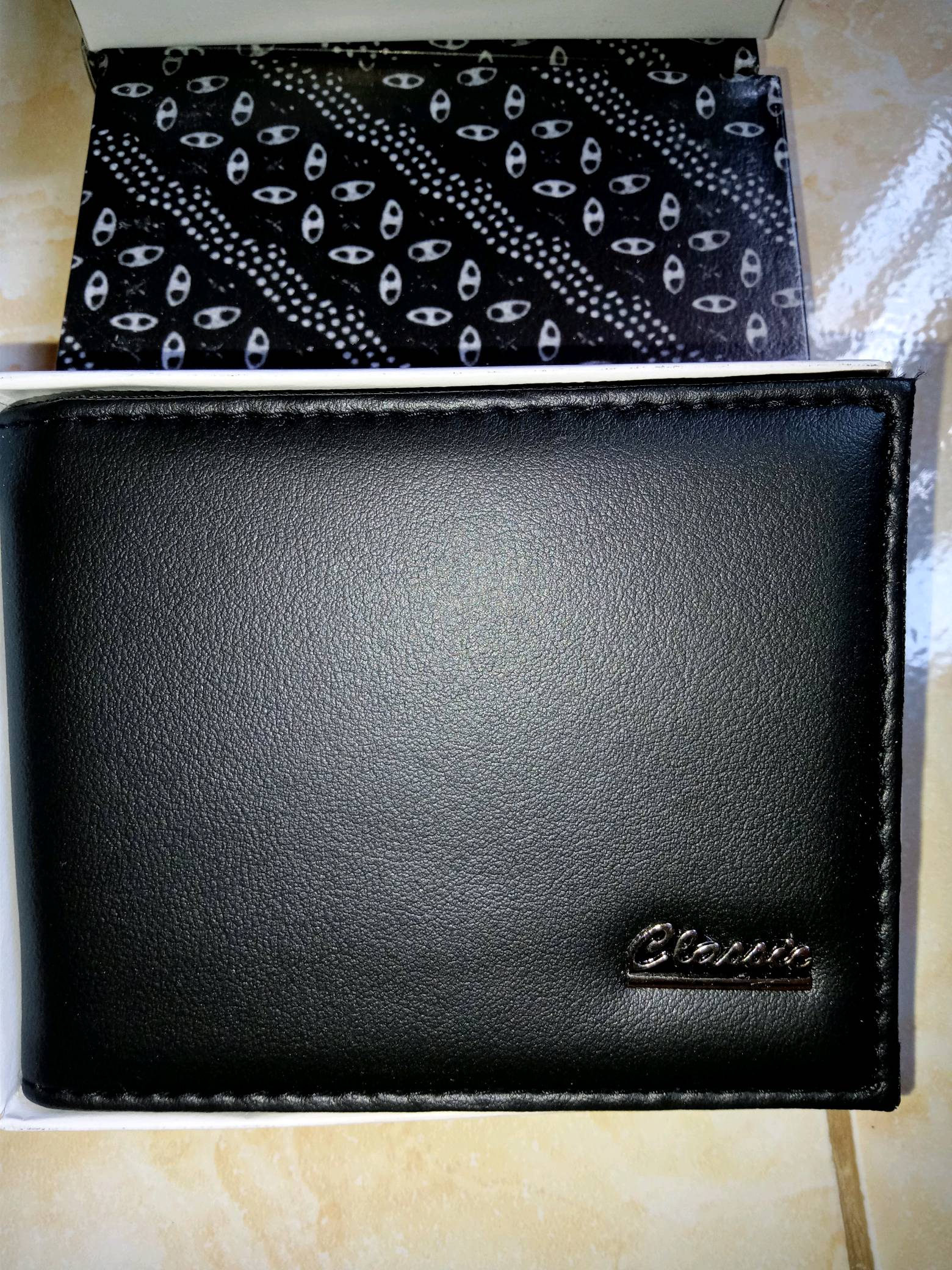 Dompet Lipat Pria Kulit Sintetis Free Box Murah - Foto ulasan pembeli