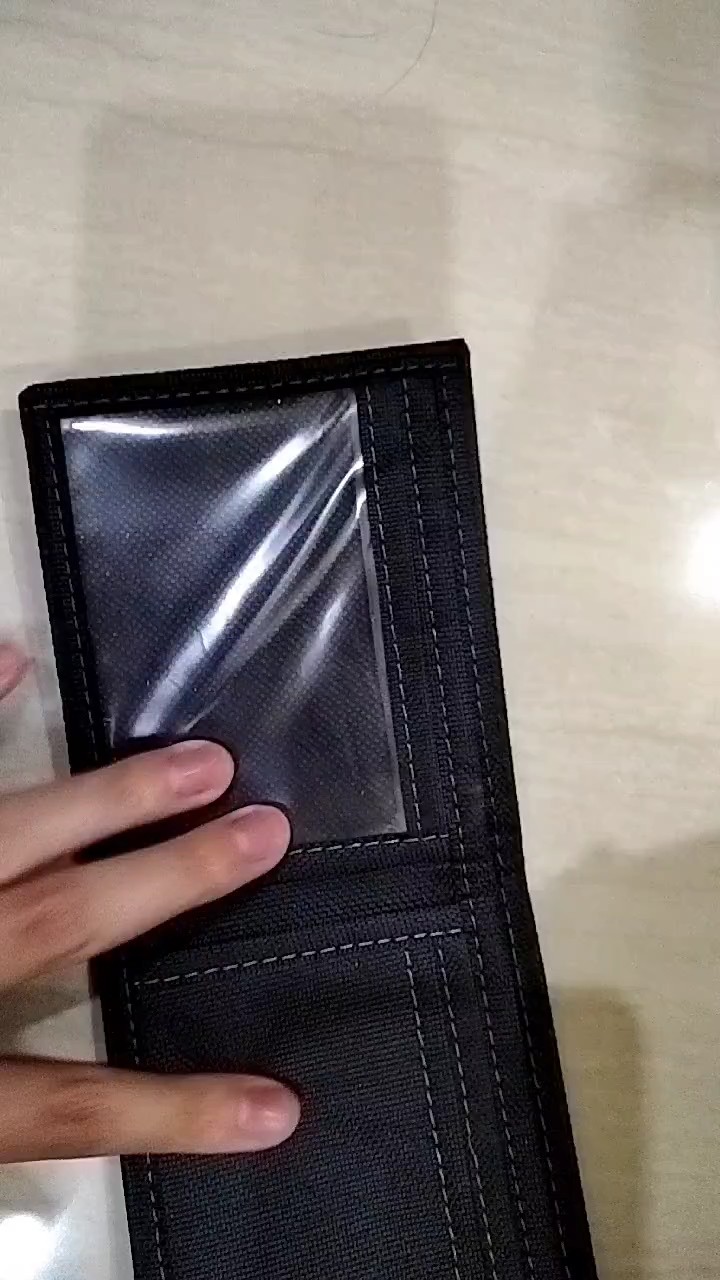 Dompet Lipat Pria Kulit Sintetis Free Box Murah - Foto ulasan pembeli