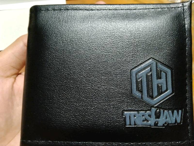 Dompet Lipat Treshaw Pria Kulit Sintetis Keren - Foto ulasan pembeli