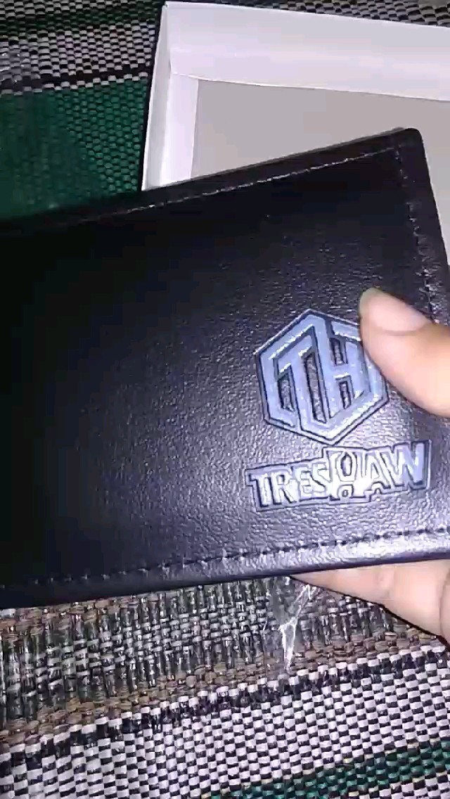 Dompet Lipat Treshaw Pria Kulit Sintetis Keren - Foto ulasan pembeli