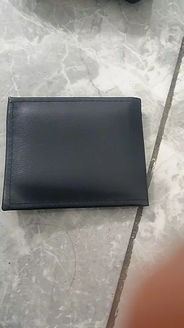 Dompet Lipat Treshaw Pria Kulit Sintetis Keren - Foto ulasan pembeli