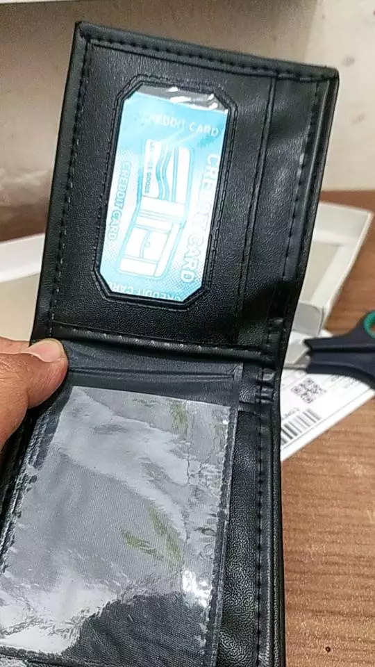 Dompet Lipat Treshaw Pria Kulit Sintetis Keren - Foto ulasan pembeli