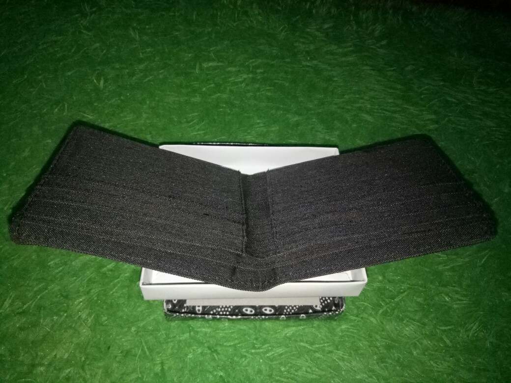 [Dompet Pria Kanvas Tebal DK900 Free Box] - Foto ulasan pembeli