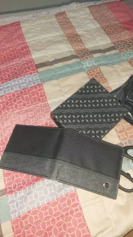 [Dompet Pria Kanvas Tebal DK900 Free Box] - Foto ulasan pembeli