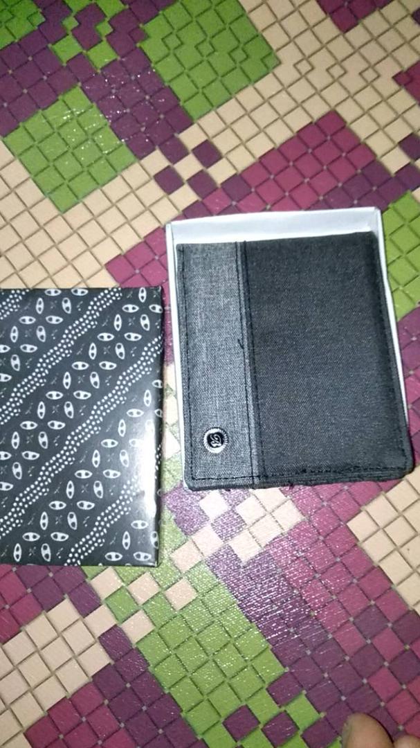[Dompet Pria Kanvas Tebal DK900 Free Box] - Foto ulasan pembeli