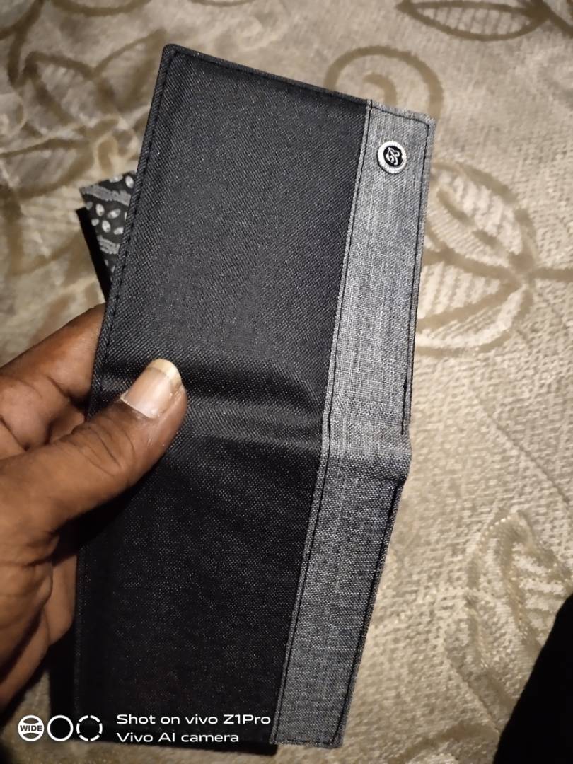 [Dompet Pria Kanvas Tebal DK900 Free Box] - Foto ulasan pembeli
