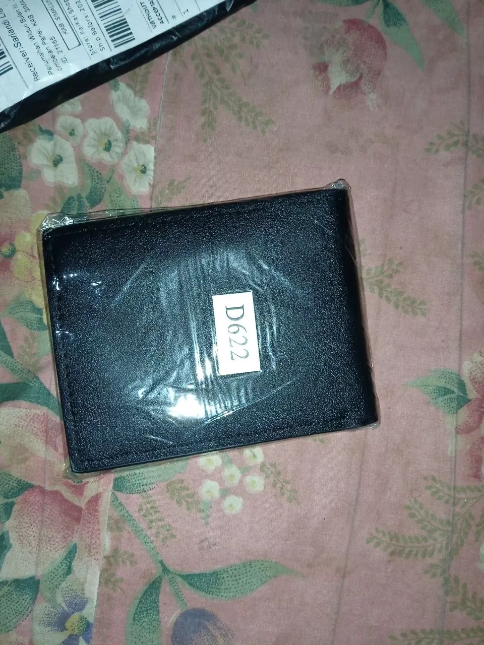 Dompet Pria Lipat Kulit Hitam 2 Sekat 4 Kartu - Foto ulasan pembeli