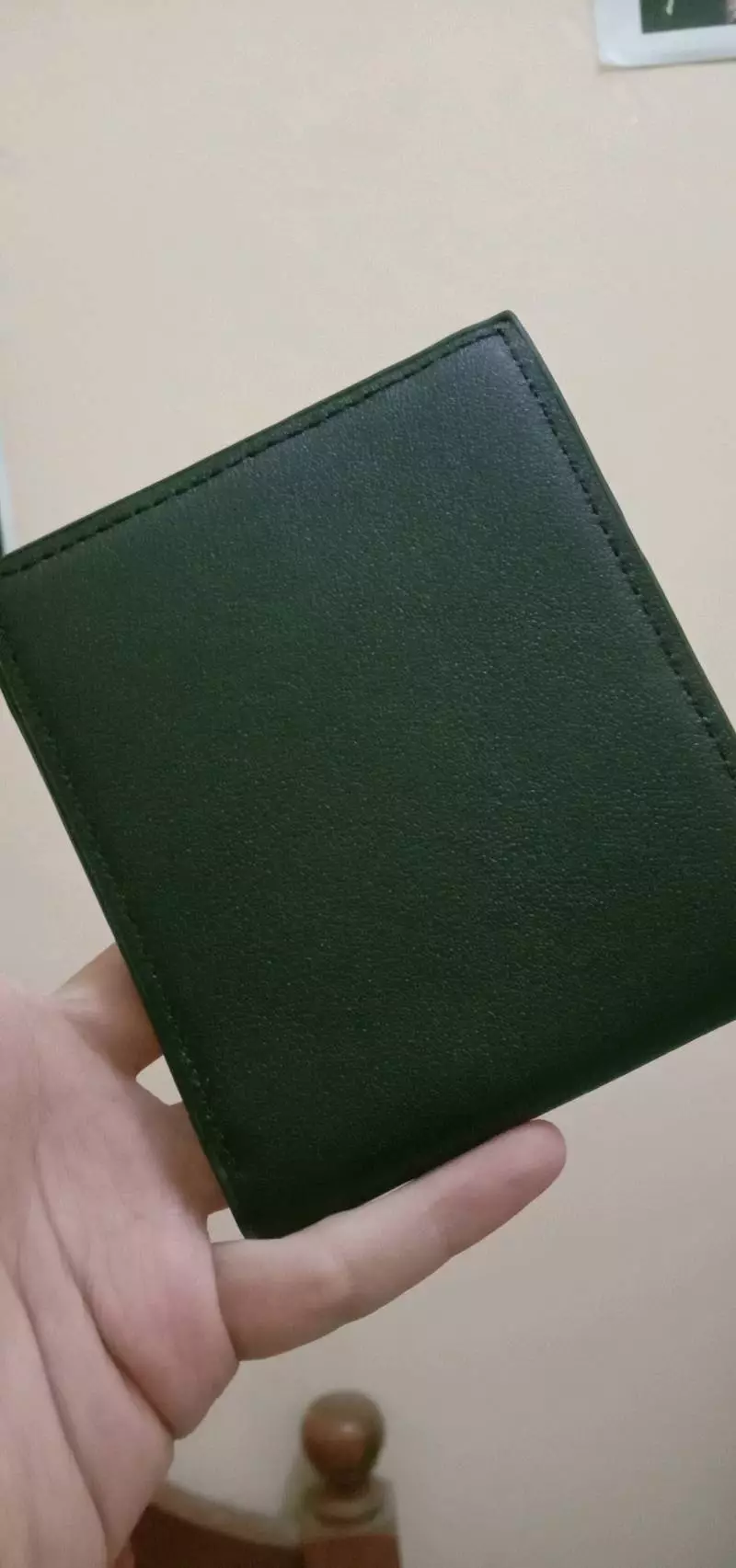Dompet Pria Lipat Kulit Hitam 2 Sekat 4 Kartu - Foto ulasan pembeli