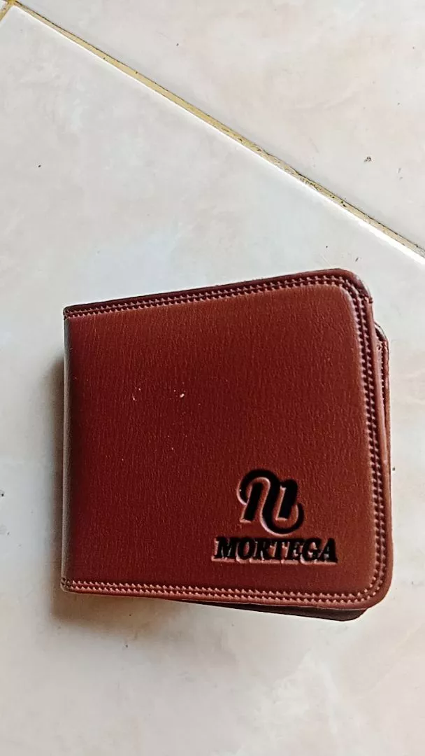 Dompet Pria Wanita Kulit Sintetis 3 Ruang Lipat - Foto ulasan pembeli