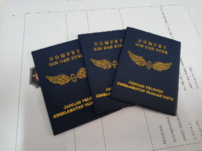 Dompet sim &stnk - Foto ulasan pembeli