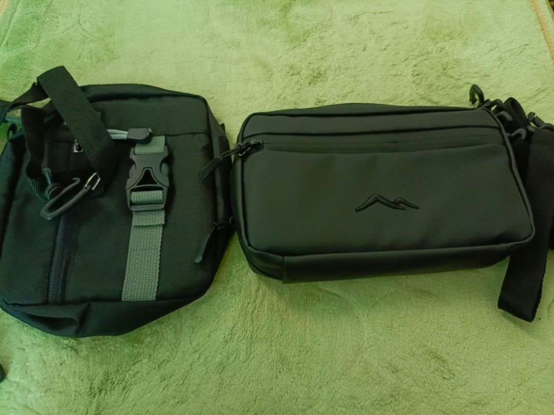 Elvis Vektra Clutch Handbag Slingbag Tahan Air - Foto ulasan pembeli