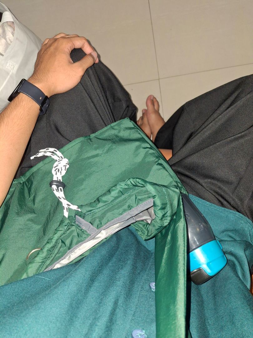 Extended Ginwo Nylon Crinkle Slingbag Pria Wanita - Foto ulasan pembeli