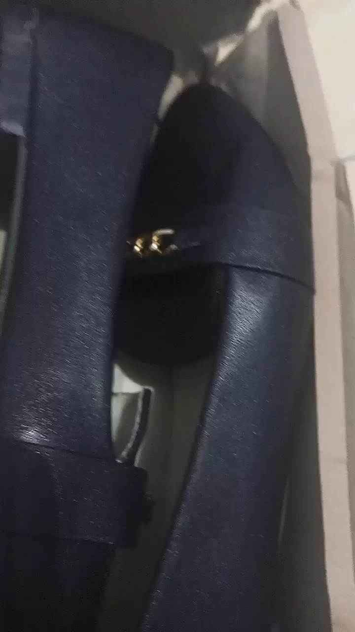 Foto ulasan pembeli imanabilla30, varian Hitam,37