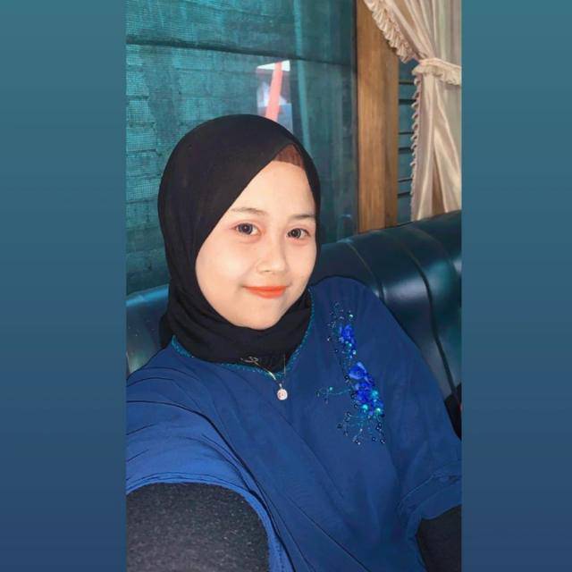 Foto ulasan pembeli qorin_vania23, varian Hitam,40