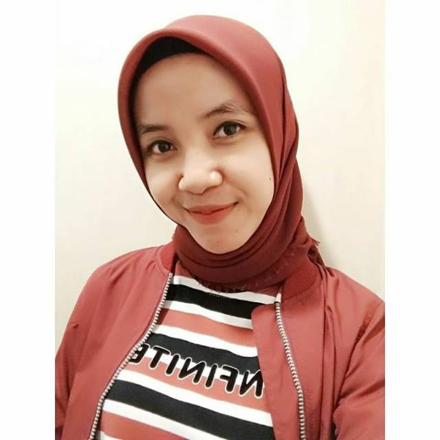 Foto ulasan pembeli noviawuldar, varian Cream,6