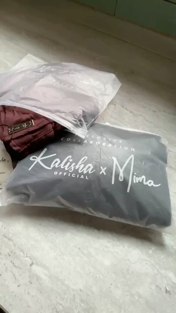 Foto ulasan pembeli mirandhaaaaa, varian Coffe, Black