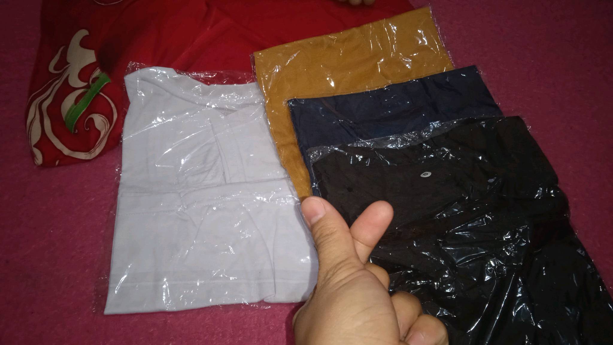 Foto ulasan pembeli rinakeiko.id, varian Hitam,S=2-3TAHUN, NAVY,S=2-3TAHUN, Mustard,S=2-3TAHUN, ...