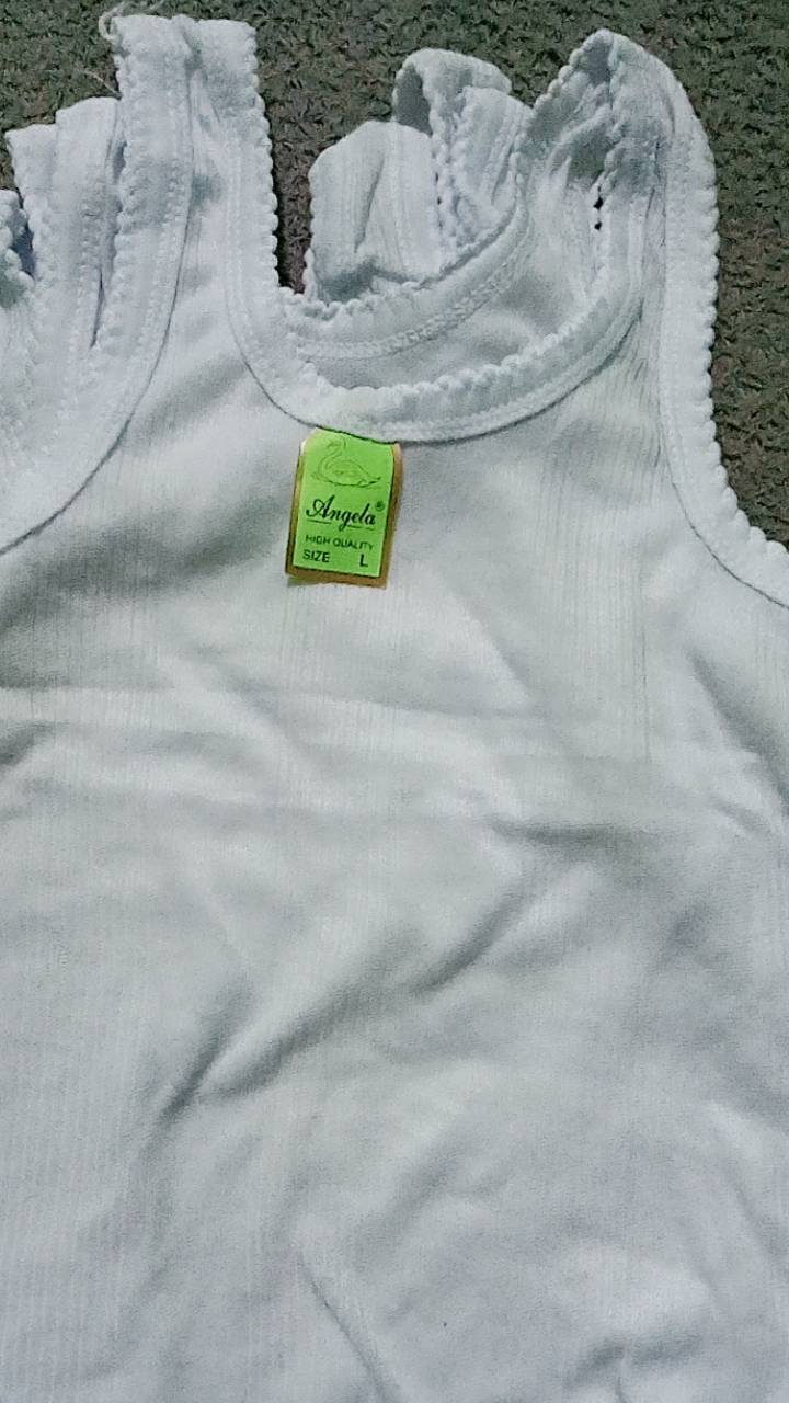 Foto ulasan pembeli w*****n, varian Putih,SL Premium - L, Putih,SL Premium - 3L