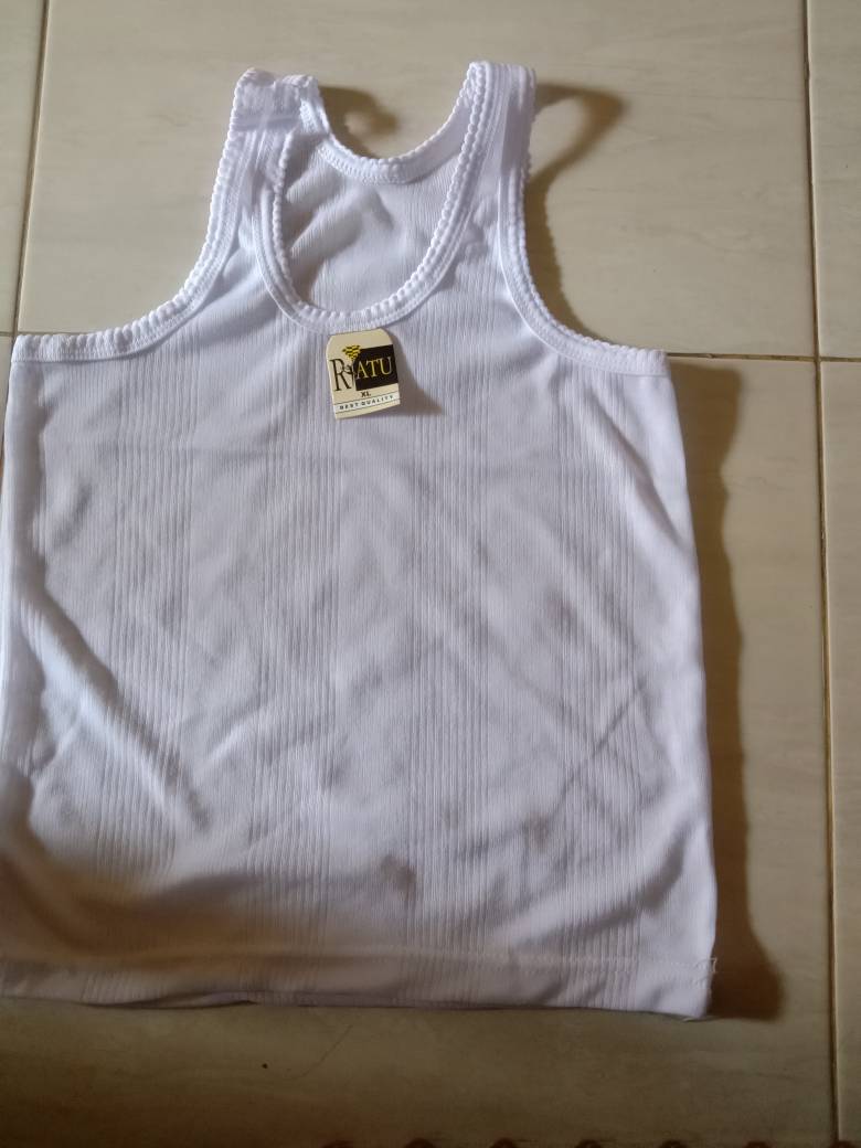 Foto ulasan pembeli linda_yunita, varian Putih,SL Premium - XL