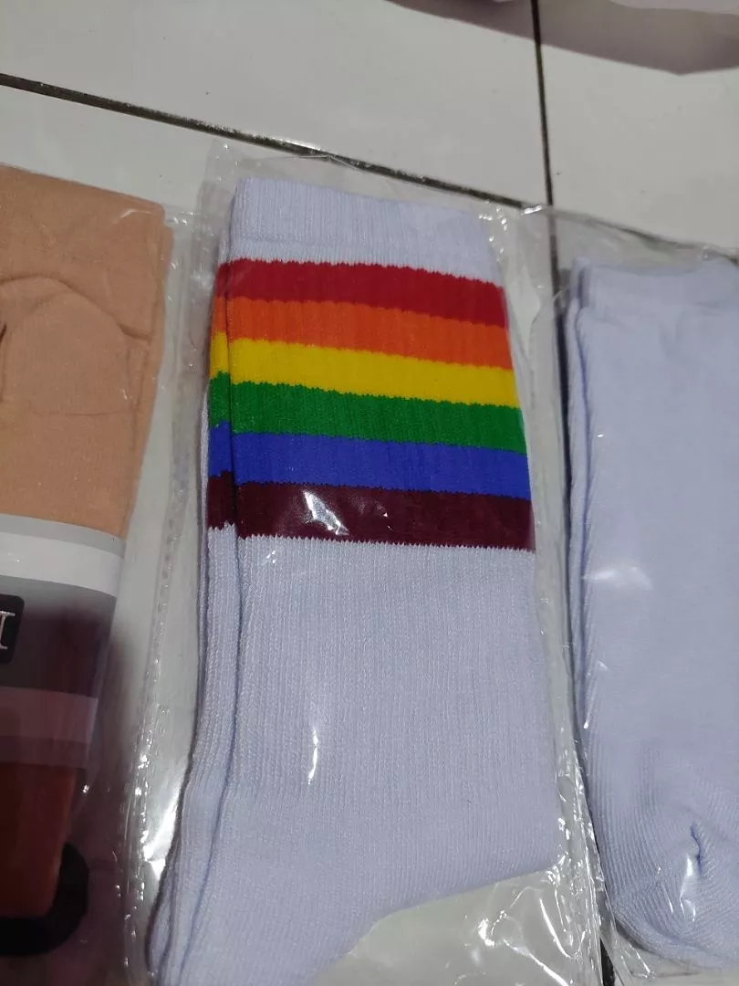 kaos kaki motif Oldschool / kaos kaki motif stripe / pradiptasock - Foto ulasan pembeli