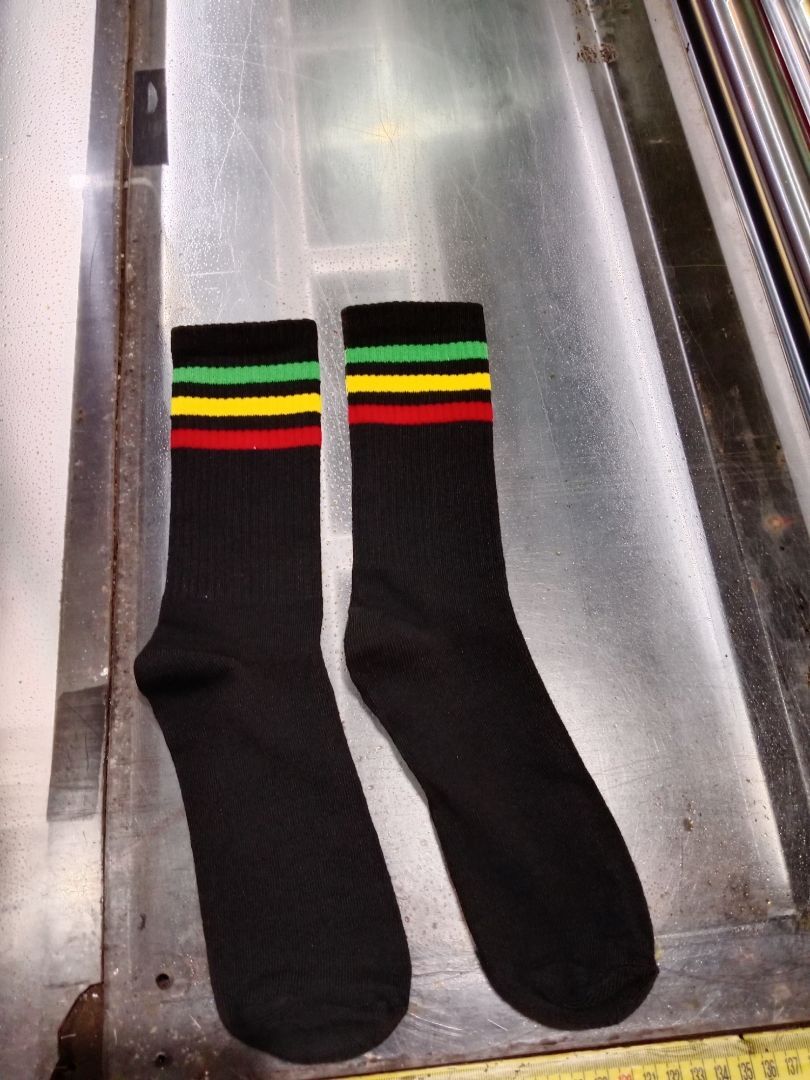 KAOS KAKI OLDSCHOOL MOTIF STRIP - foto 7 dari 10, personaldoank