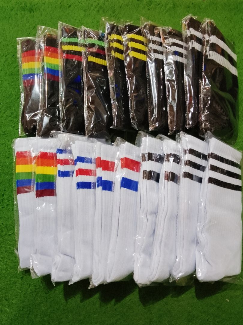 KAOS KAKI OLDSCHOOL MOTIF STRIP - foto 3 dari 10, personaldoank