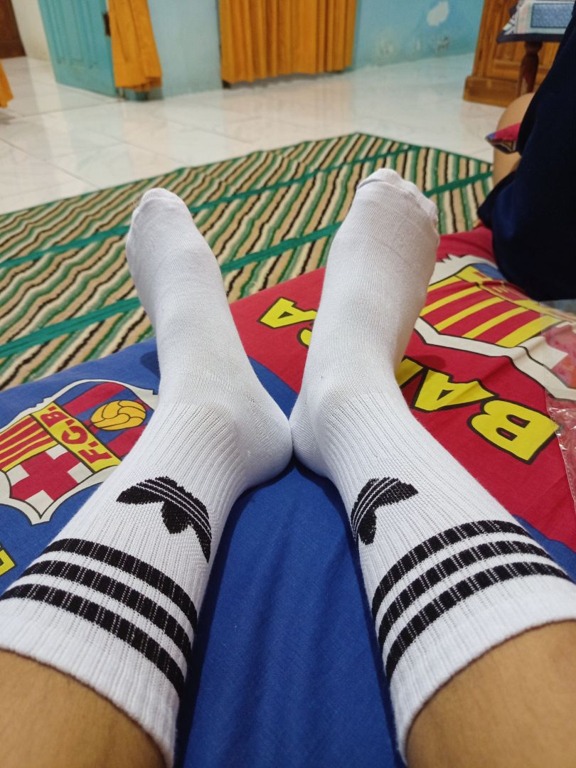KAOS KAKI OLDSCHOOL PANJANG PRIA Wijaya Socks - foto 2 dari 10, kybo008