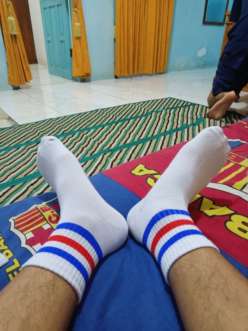 KAOS KAKI OLDSCHOOL PANJANG PRIA Wijaya Socks - foto 3 dari 10, kybo008