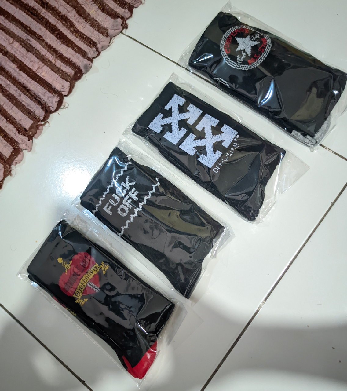 KAOS KAKI OLDSCHOOL PANJANG PRIA Wijaya Socks - foto 8 dari 10, kybo008