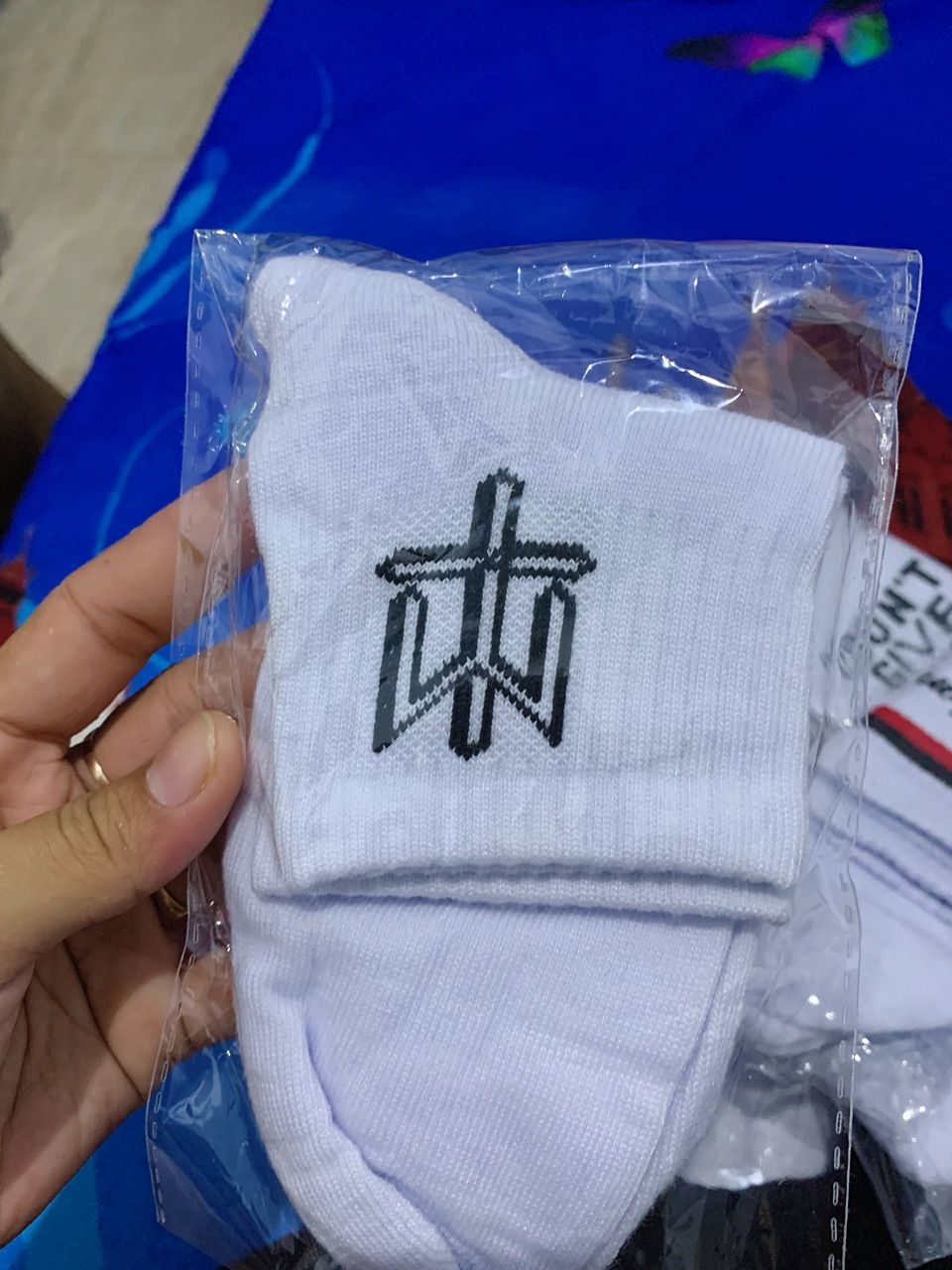 Kaos Kaki Oldschool Skate Pria Wanita Anti Bau - foto 7 dari 10, nisyamelinda16_