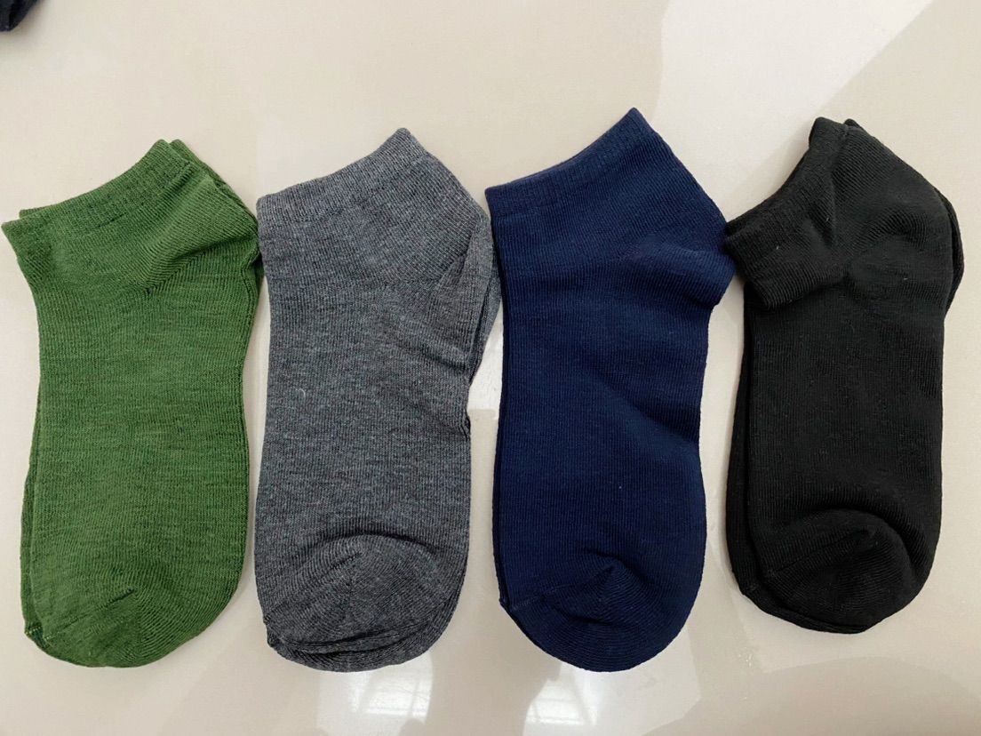 Foto ulasan pembeli a*****v, varian MK -ABU TUA, MK -NAVY, MK -HIJAU BOTOL, ...
