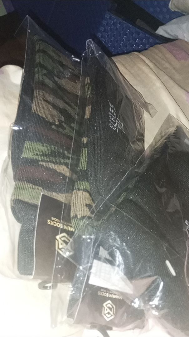 Kaos Kaki Army TNI Tebal Hitam Loreng Spandek - foto 3 dari 10, andiniyeach_6769