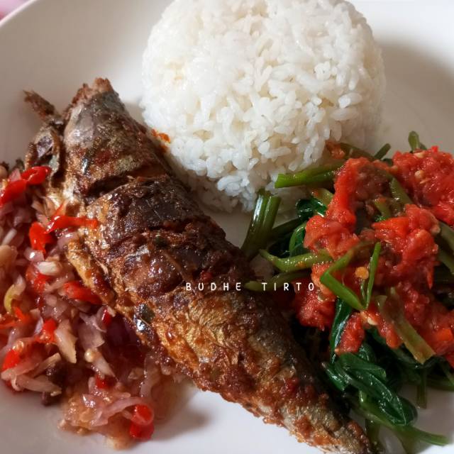 Foto ulasan pembeli andiniyeach_6769, varian Loreng,TNI