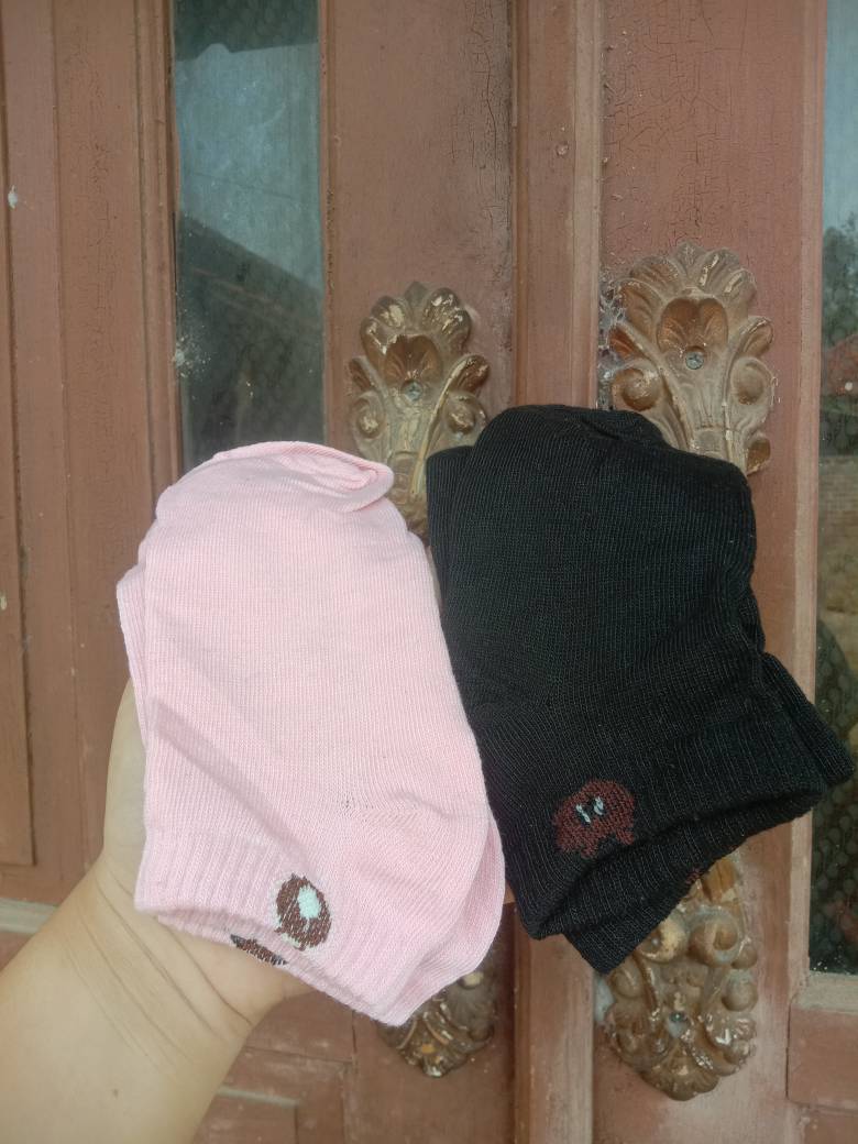 Foto ulasan pembeli b*****1, varian abu muda