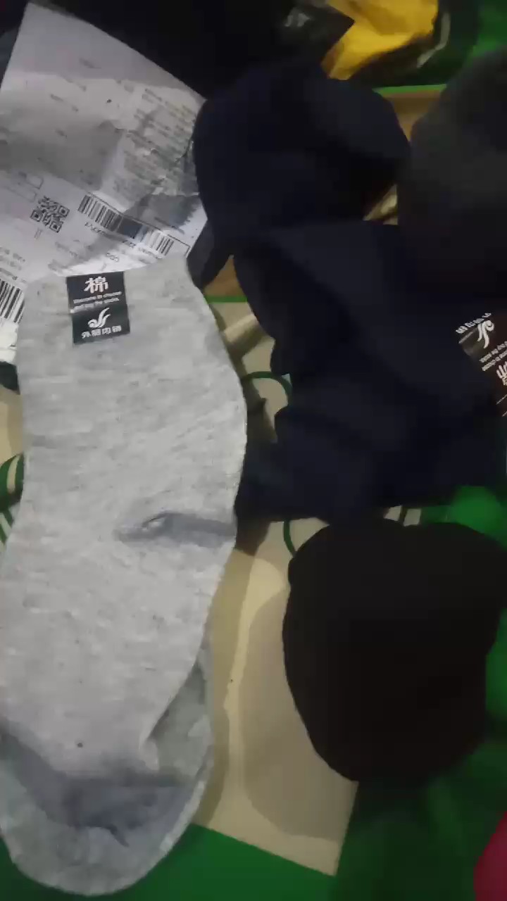 Foto ulasan pembeli riskafatmawati28, varian Hitam, Biru Navy, Abu Muda