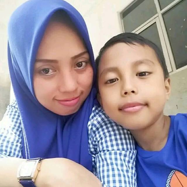Foto ulasan pembeli bagasanty, varian Hitam,Dewasa, Putih,Dewasa