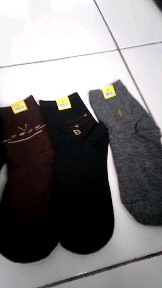 Foto ulasan pembeli rini_andria11, varian 6 pasang
