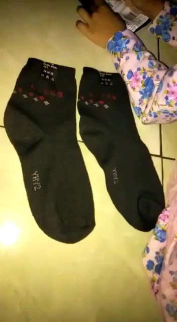 Foto ulasan pembeli yanathegul, varian Hitam Motif