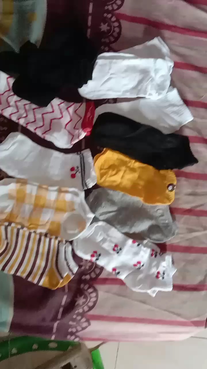 Foto ulasan pembeli adheliaa_47, varian ,