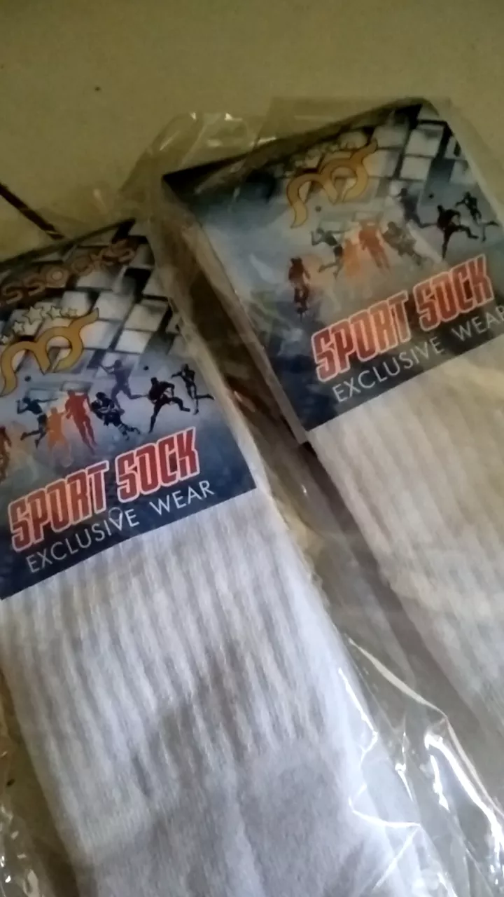 Kaos Kaki Putih Polos Premium Anti Bau Tebal - Foto ulasan pembeli