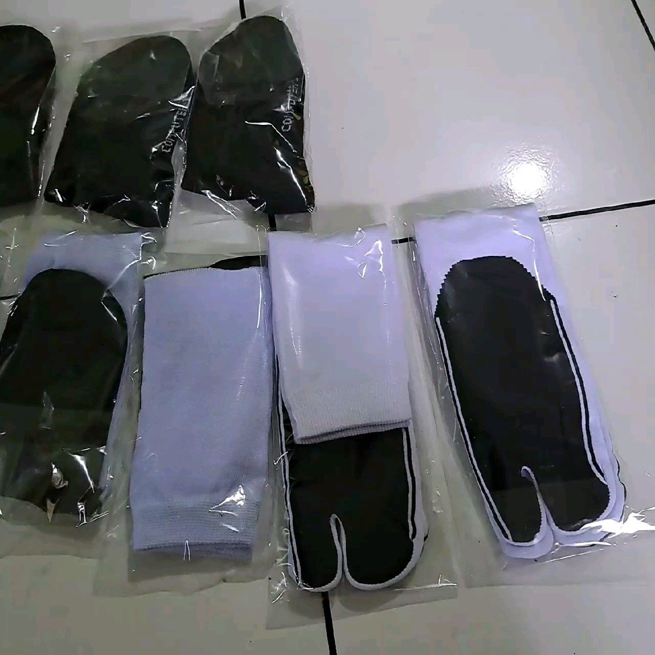 Kaos Kaki Putih Polos Premium Anti Bau Tebal - Foto ulasan pembeli