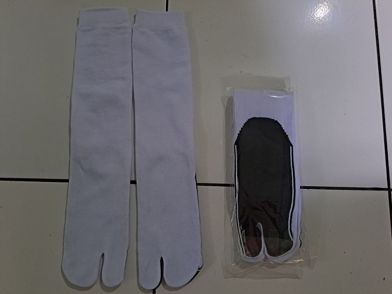 Kaos Kaki Putih Polos Premium Anti Bau Tebal - Foto ulasan pembeli
